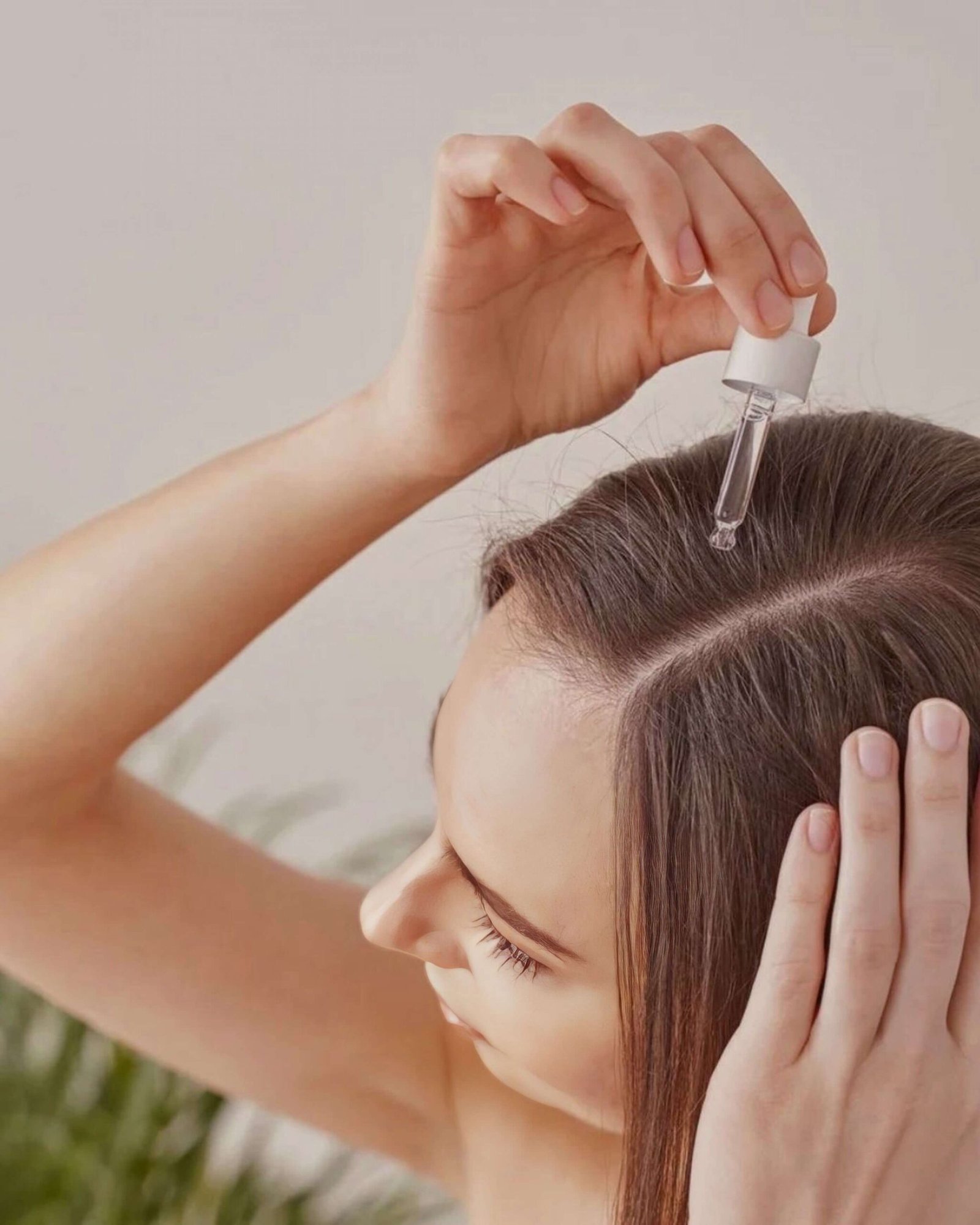 Soin capillaire à l’huile de ricin pour nourrir le cuir chevelu