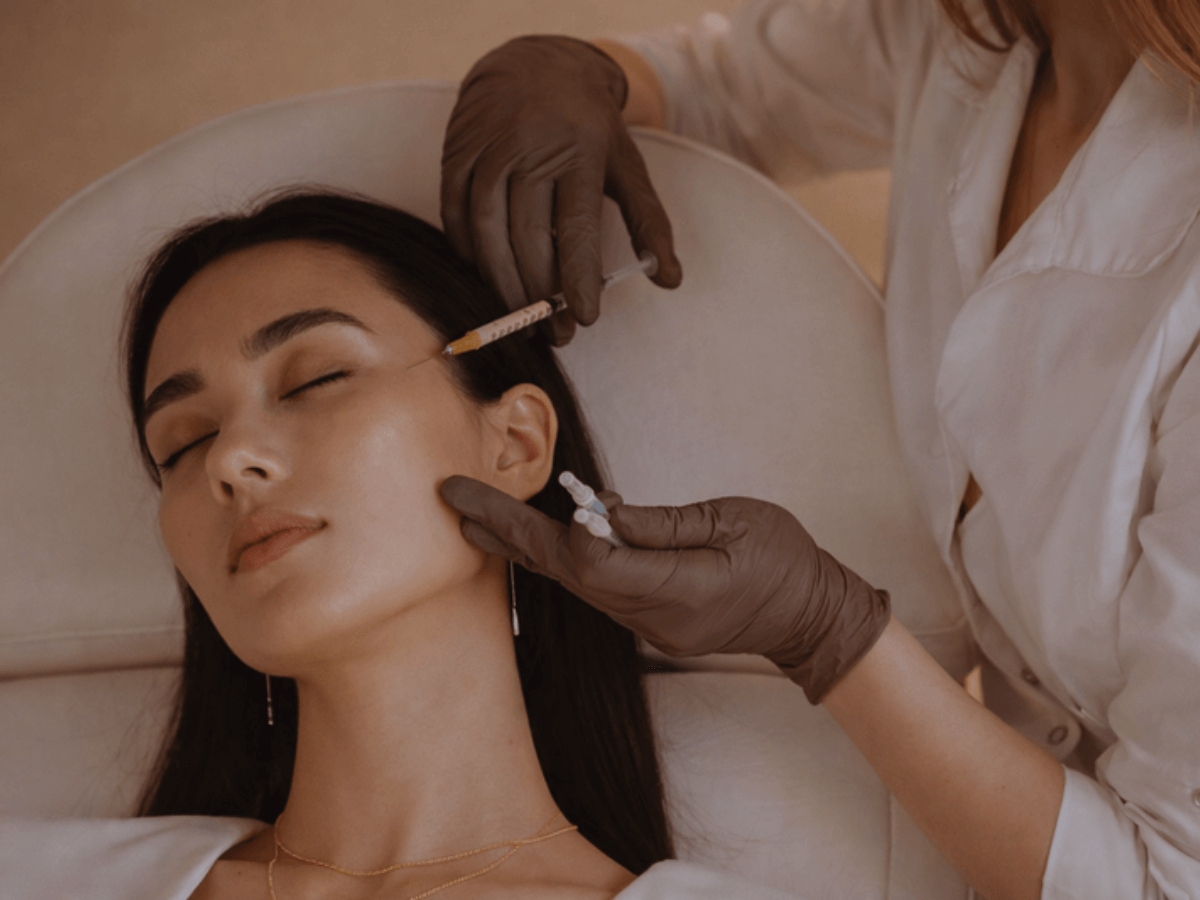 Mésothérapie du visage pour hydrater et revitaliser la peau